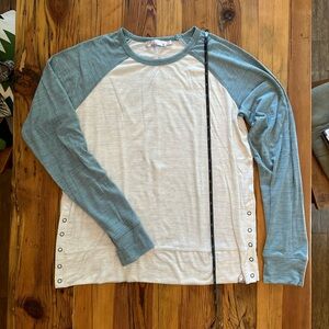 Prana Women’s Long Sleeve Top